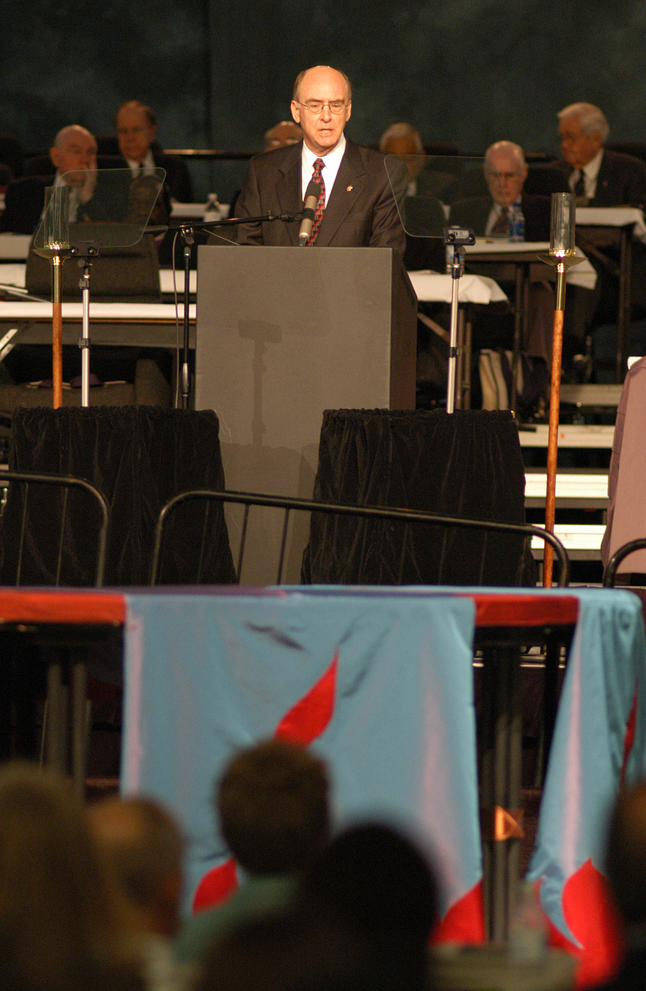 United Methodist Bishop Kenneth L. Carder delivers the episcopal address during the opening day of the denomination's 2004 General Conference in Pittsburgh. A UMNS photo by John C. Goodwin.
