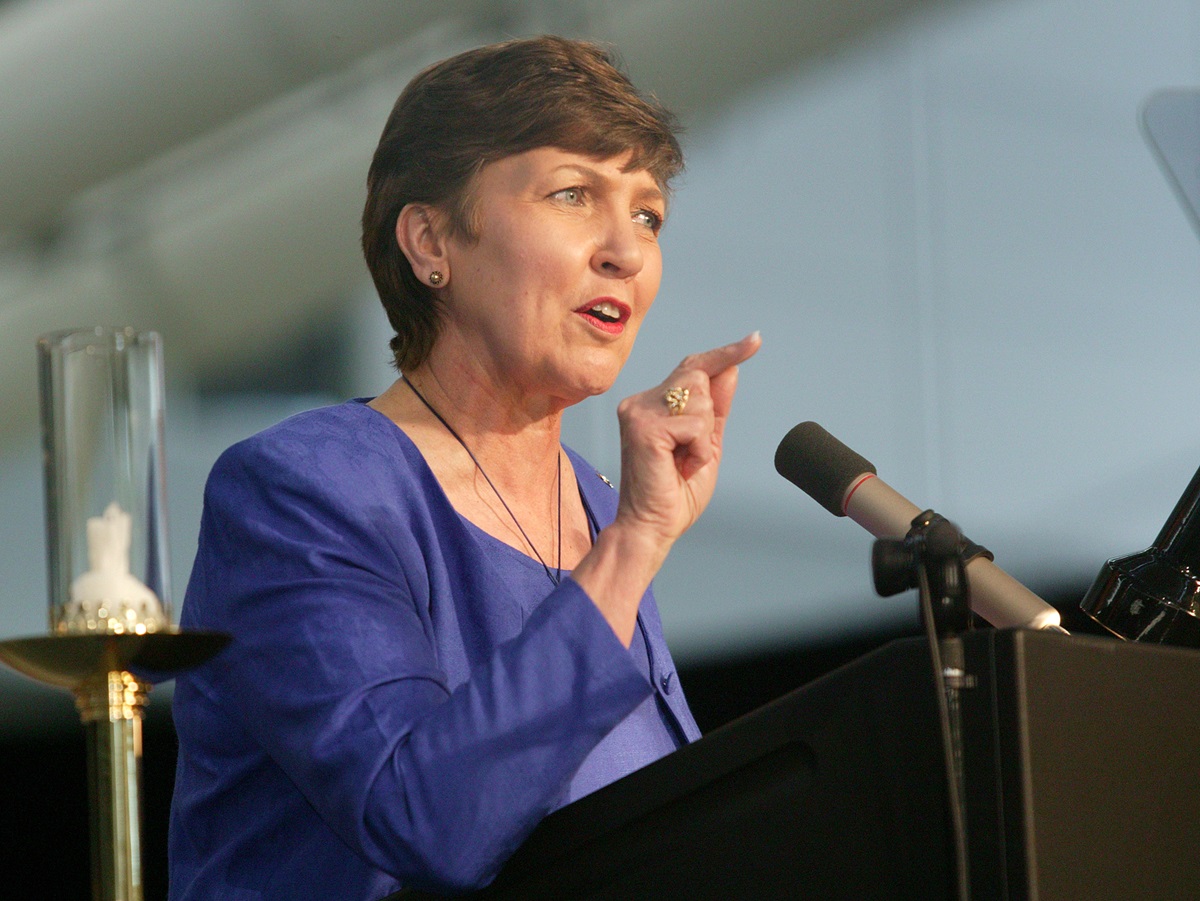Gloria Holt, lay leader of the North Alabama Annual Conference, gives the Laity Address at the United Methodist Church's 2004 General Conference in Pittsburgh. A UMNS photo by Mike DuBose.