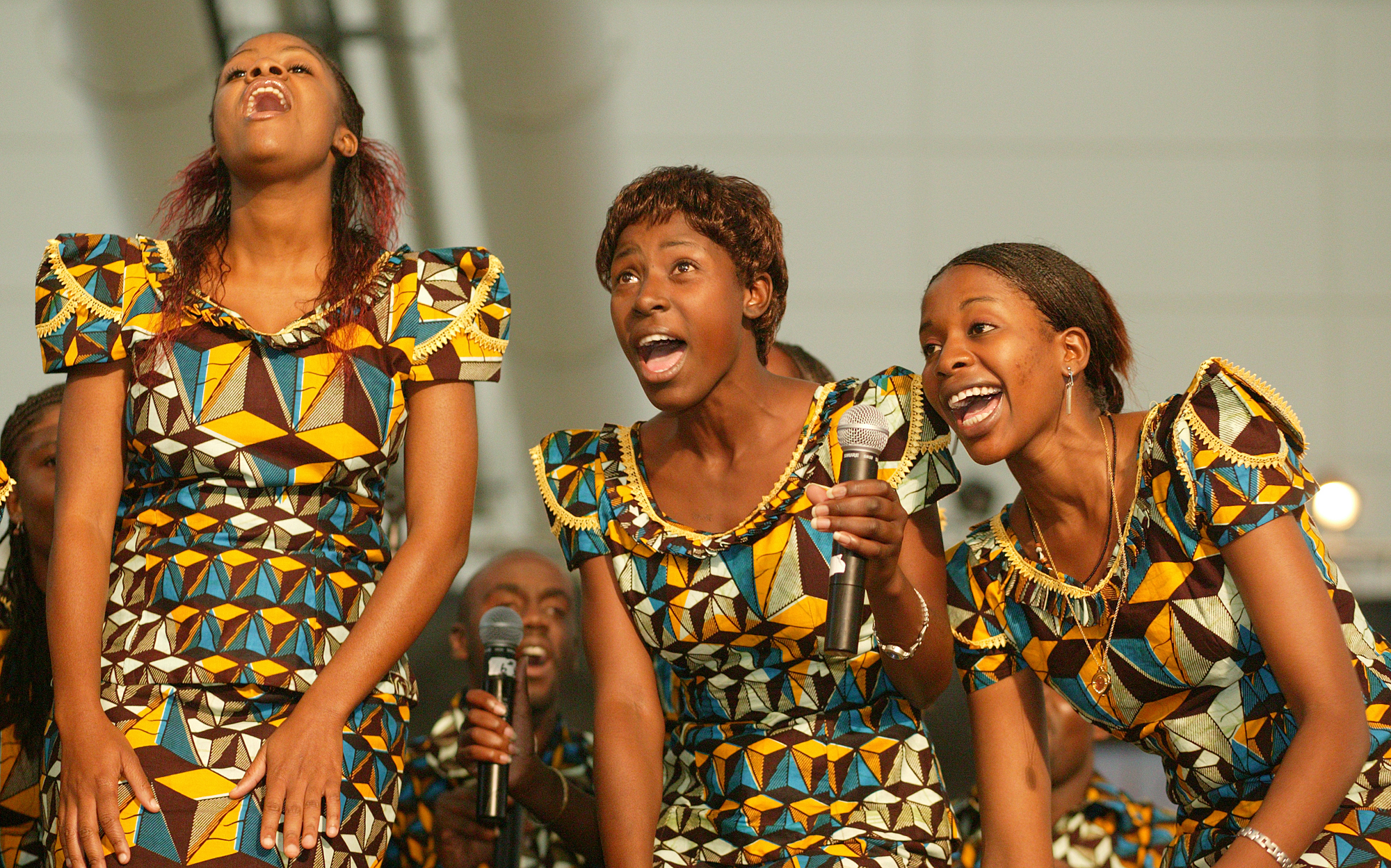The Africa University Choir sings during a presentation to the United Methodist Church's 2004 General Conference in Pittsburgh. A UMNS photo by Mike DuBose.