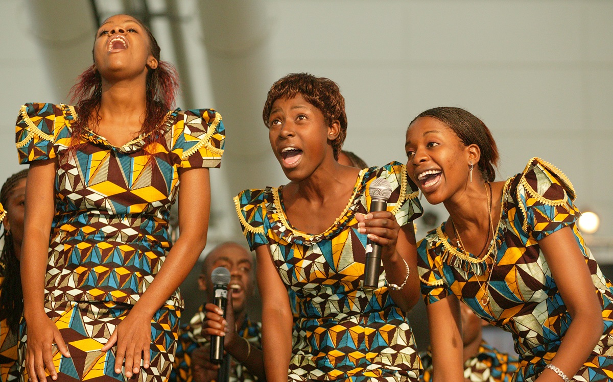 The Africa University Choir sings during a presentation to the United Methodist Church's 2004 General Conference in Pittsburgh. A UMNS photo by Mike DuBose.