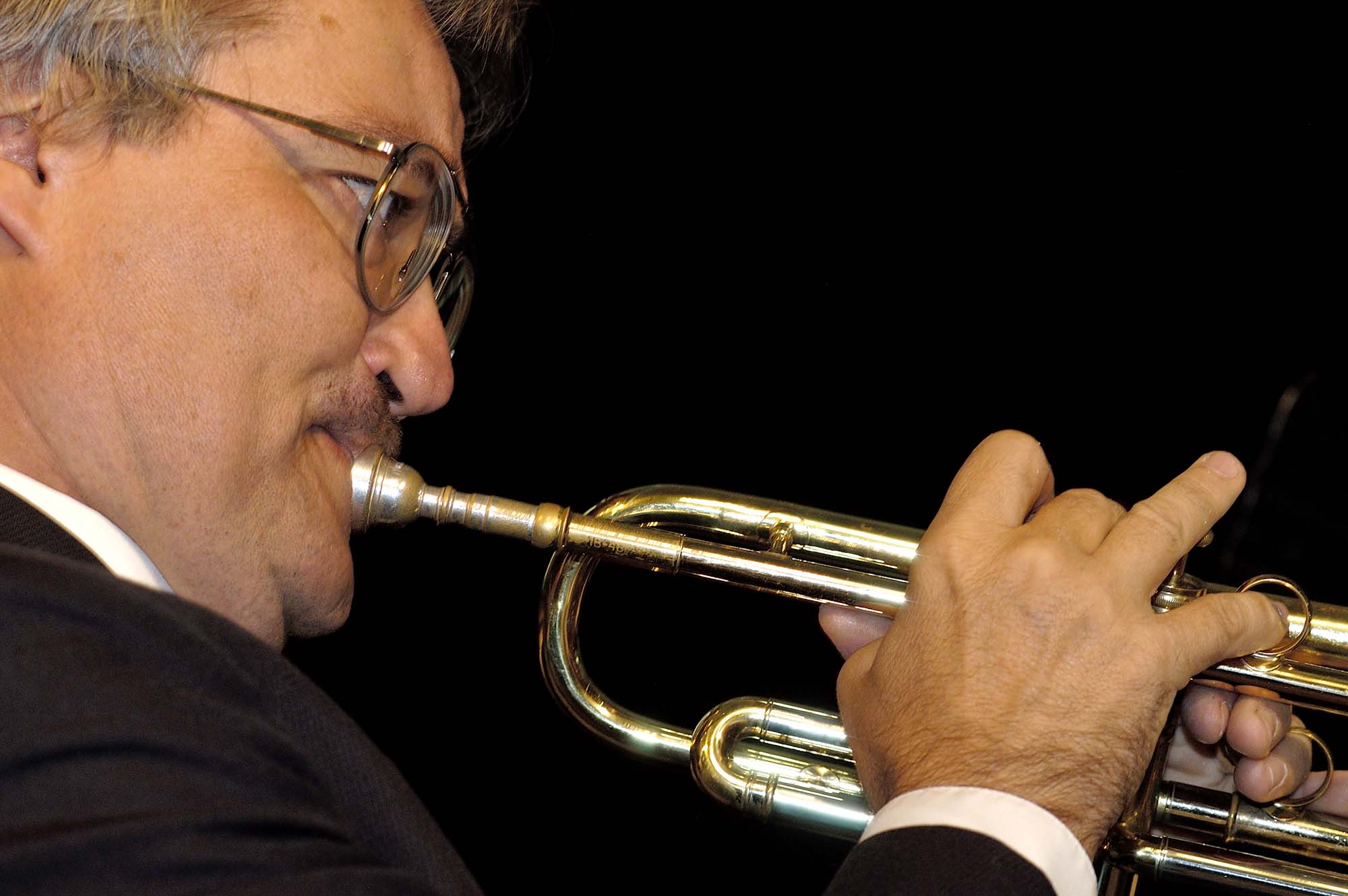 Edward Bach performs with the Market Street Brass from Jamestown United Methodist Church, Greensboro, NC, during morning worship on May 3 at the 2004 United Methodist General Conference in Pittsburgh. A UMNS photo by Paul Jeffrey.