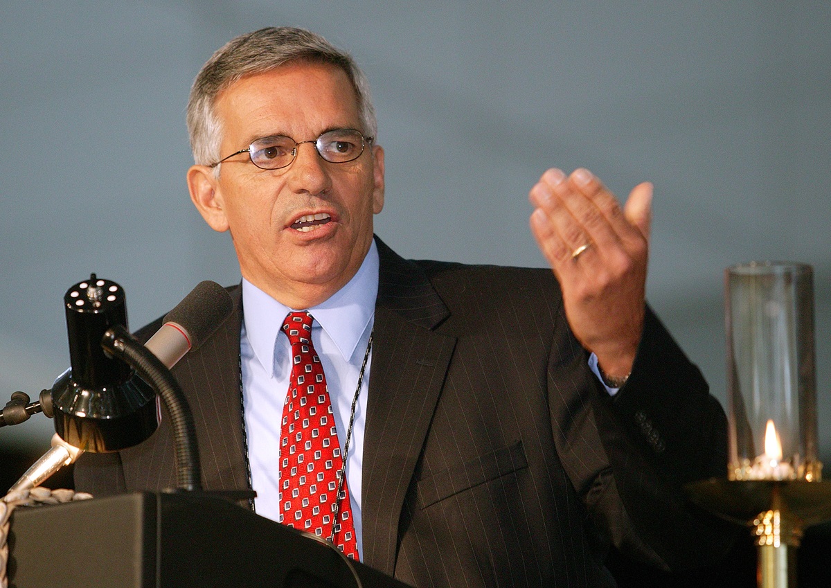 The Rev. R. Randy Day, top staff executive of the United Methodist Board of Global Ministries, addresses a session of the denomination's 2004 General Conference in Pittsburgh. A UMNS photo by Mike DuBose.