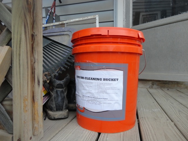 Help get cleaning buckets to Hurricane Sandy survivors. Photo by Susan Kim.