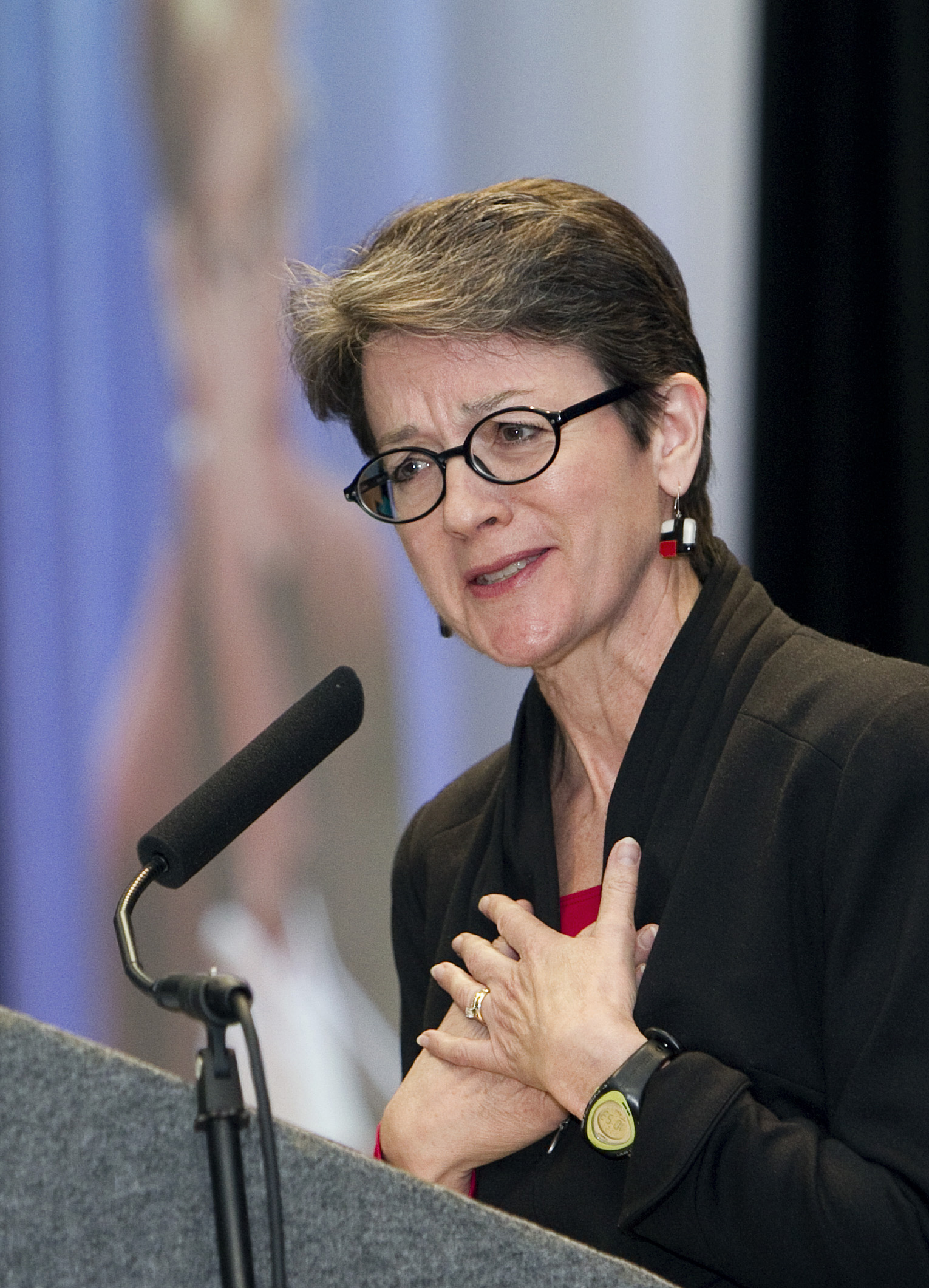 United Methodist Bishop Sally Dyck speaks about the importance of “holy conversation” about contentious issues facing The United Methodist Church during its pre-General Conference news briefing in January 2012 at the Tampa Convention Center in Florida. A UMNS photo by Mike DuBose.