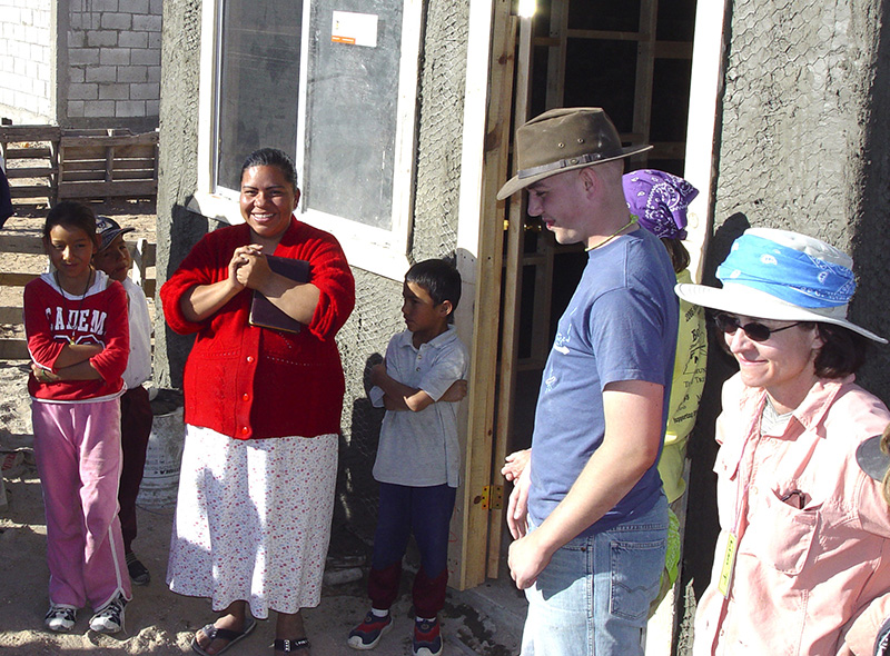 Willie Tichenor (second from right) at dedication of new home in Juarez, Mexico in 2005. He had joined a mission trip there in between chemotherapy treatments. Photo courtesy of Lisa Tichenor.