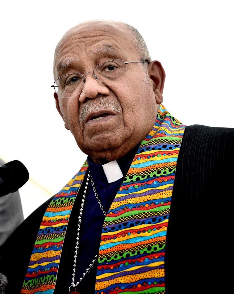 Retired Bishop Melvin Talbert has announced he will officiate at a wedding for two men on Oct. 26 in Birmingham, Ala.. A UMNS photo by Paul Jeffrey. (May 2012 file photo)