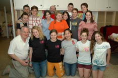 A youth group from Jesse Lee Memorial United Methodist Church in Ridgefield, Conn., spends a school holiday in Slidell, La. A UMNS photo by John Gordon.