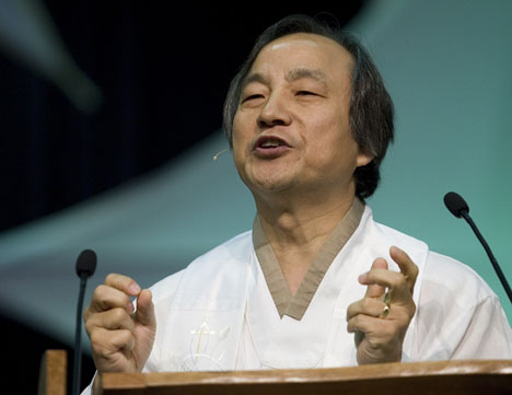 Bishop Hee-Soo Jung delivers the sermon during morning worship at the 2008 United Methodist General Conference in Fort Worth, Texas.