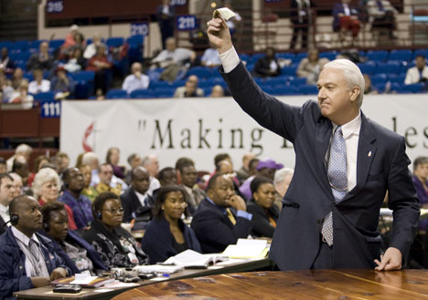 Bishop Thomas Bickerton challenges delegates to the 2008 United Methodist General Conference to donate money to the Nothing But Nets campaign against malaria. 