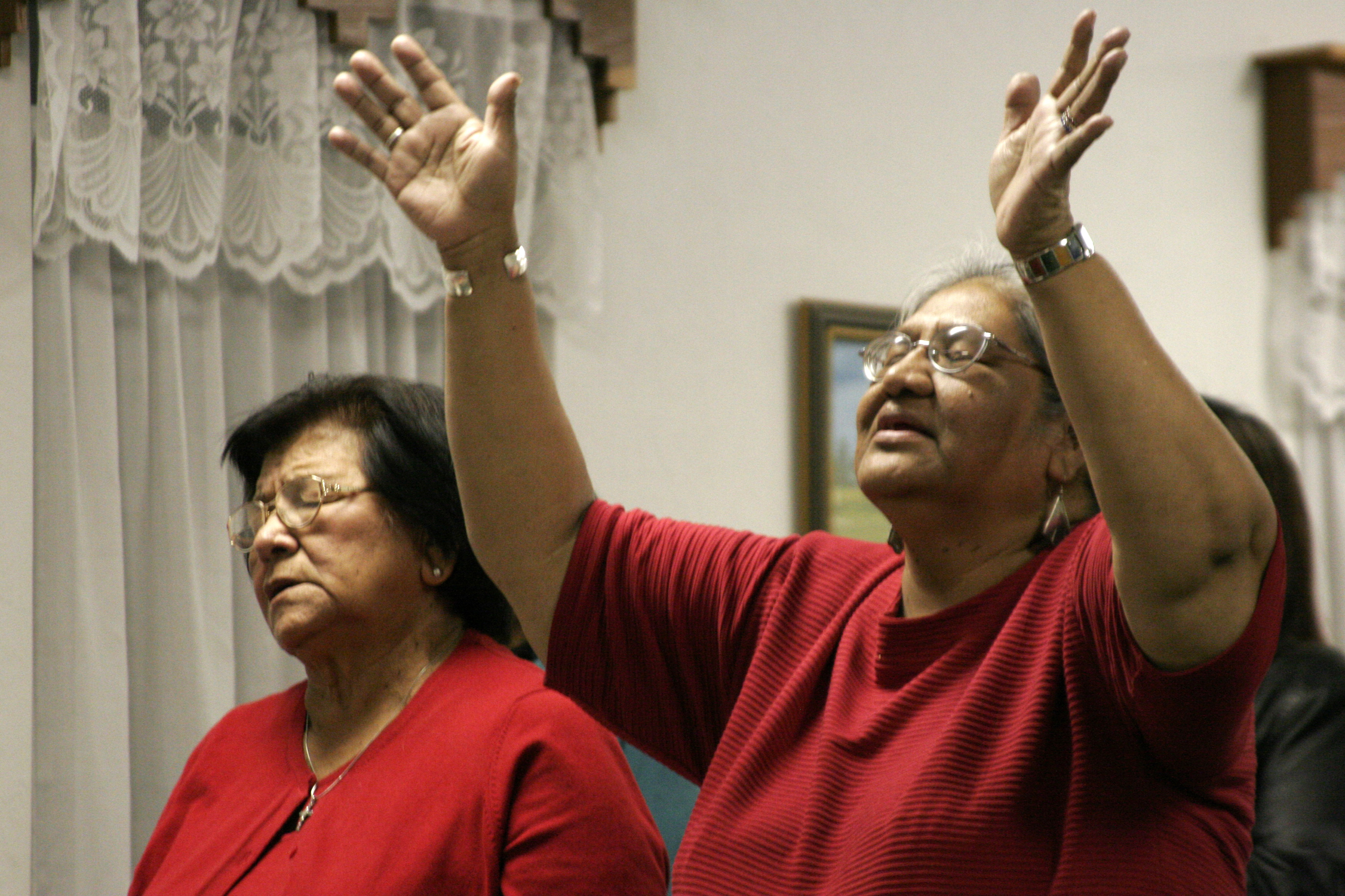 People who've established prayer routines have much to teach those wanting to draw closer to God. Seek out those who can help guide and encourage your prayer life. Photo by Ronny Perry, UMNS.