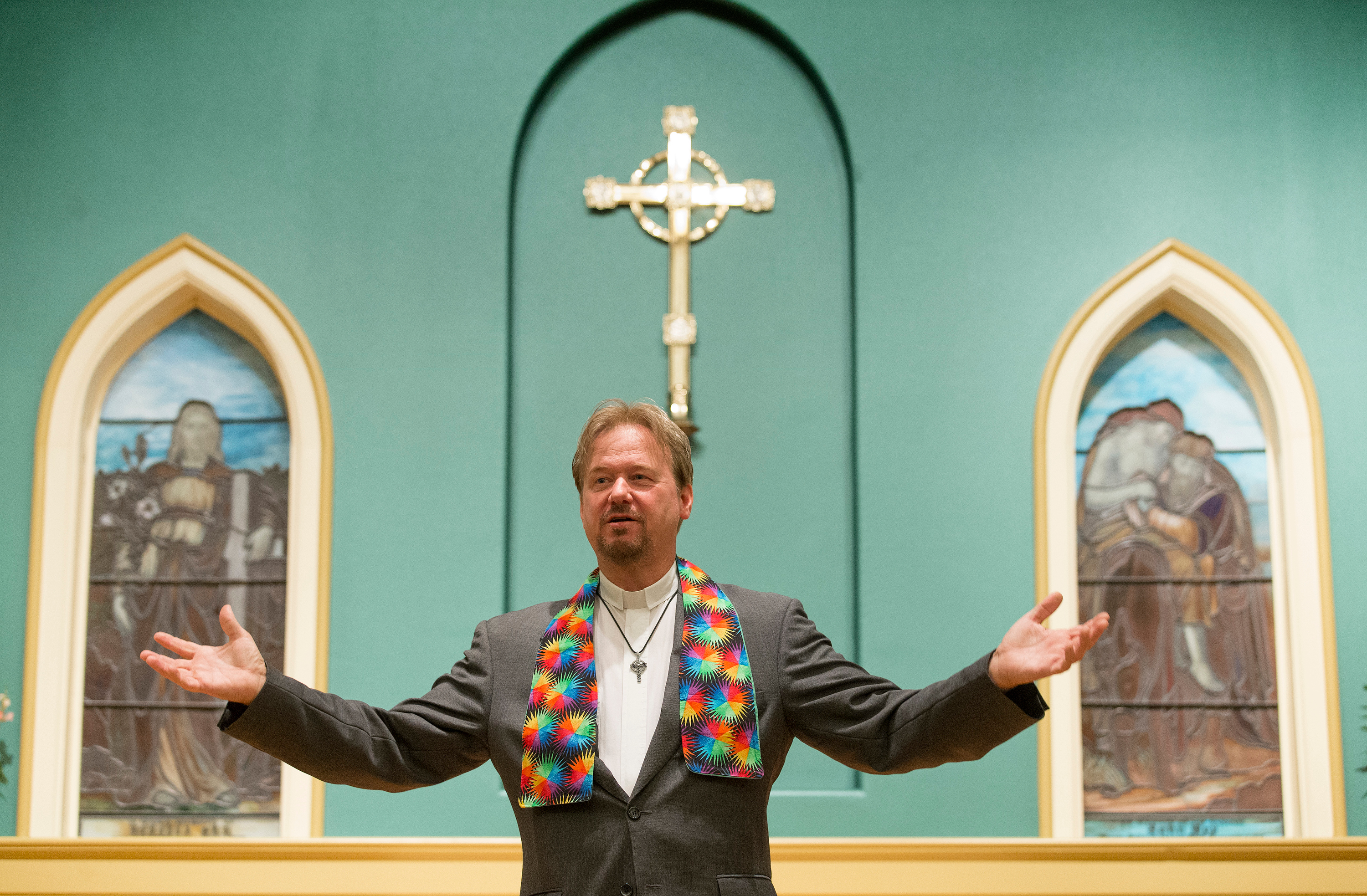 The Rev. Frank Schaefer speaks about his book, “Defrocked,” at St. Ann’s Episcopal Church in Nashville, Tennessee, one day after his Judicial Council hearing in Memphis, Tenn. 