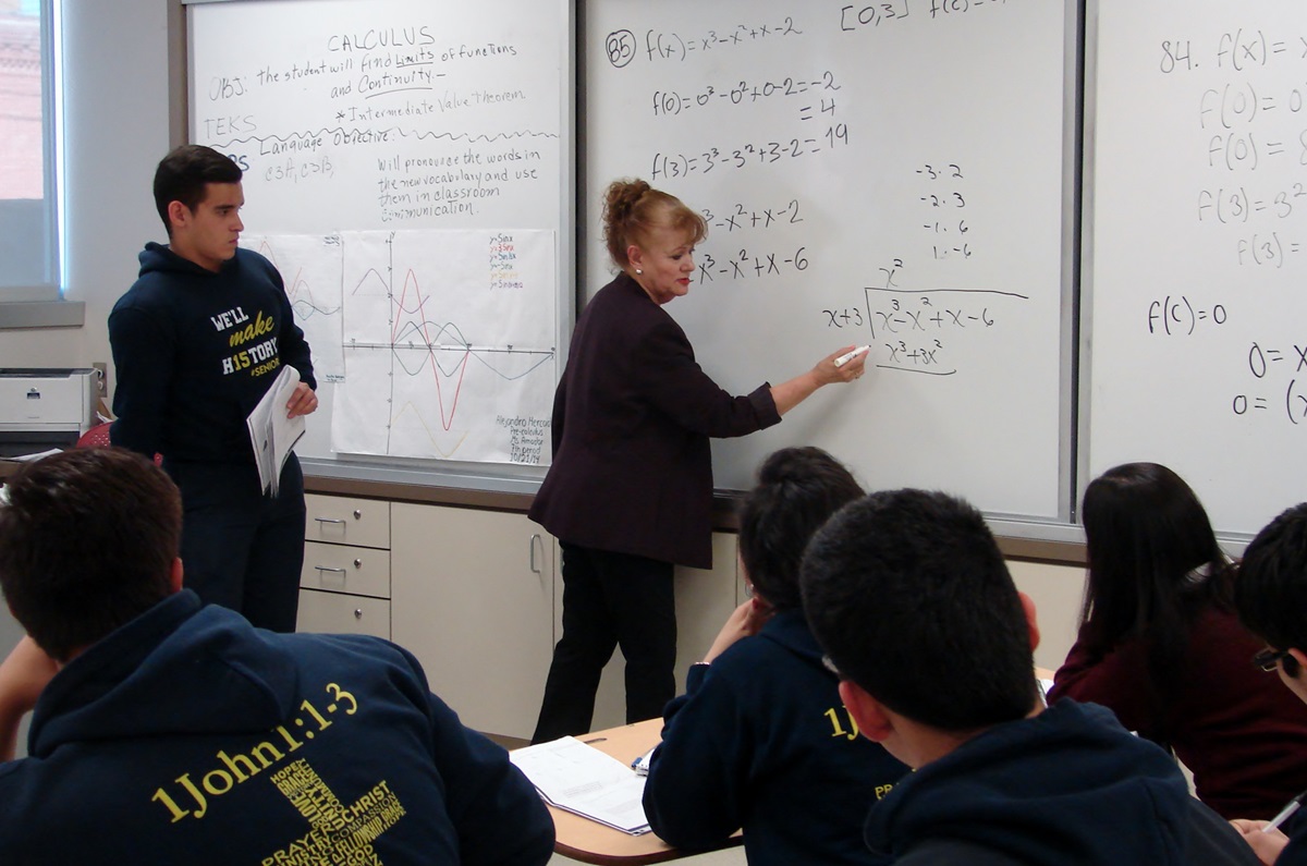 Patricia Amador leads a calculus class at Lydia Patterson Institute. Andovar graduated from LPI in 1965, and has taught math there for 39 years. Photo by Sam Hodges, UMNS
