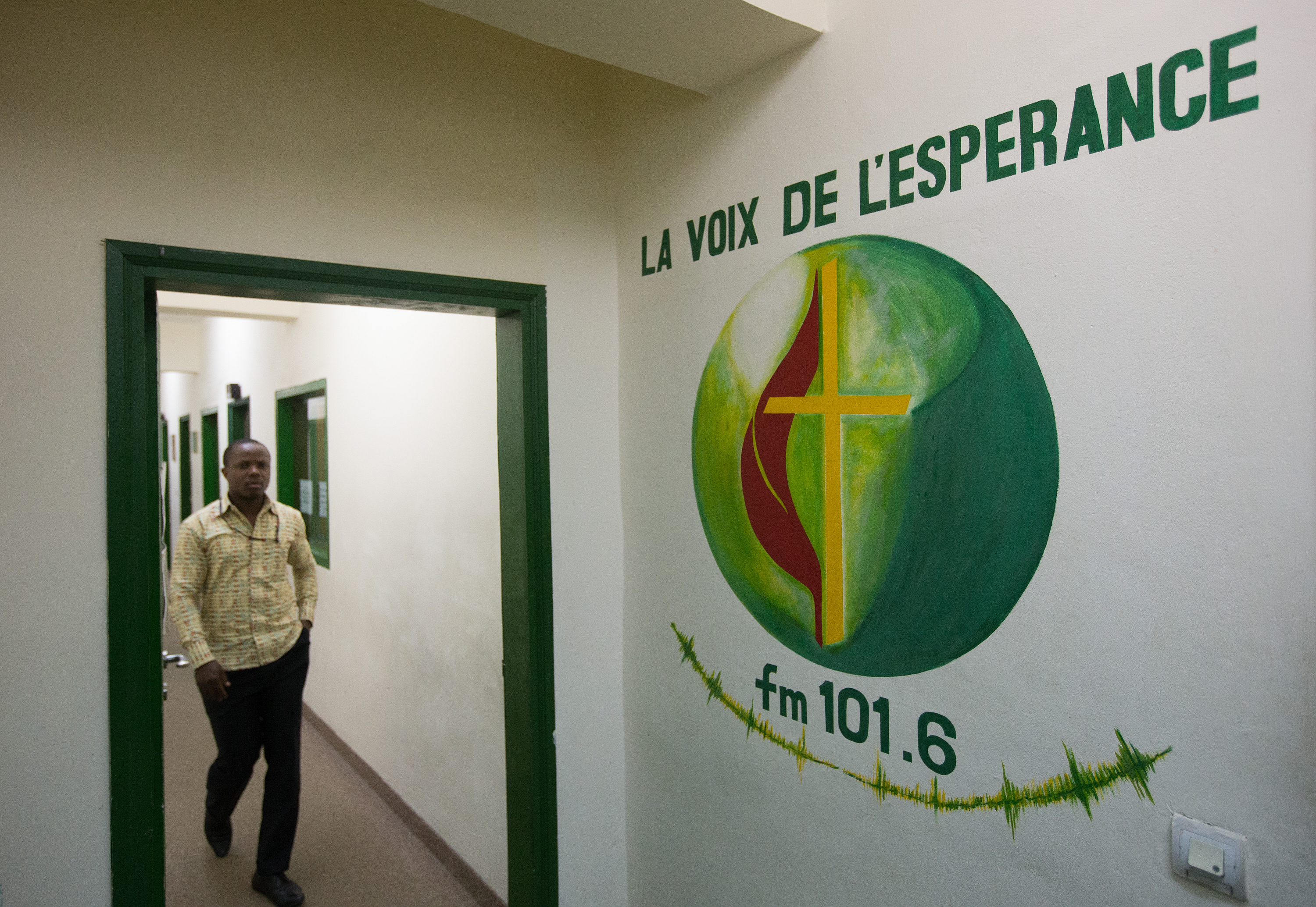The United Methodist Church's Voice of Hope radio station broadcasts on 101.6 FM from Abidjan, Côte d'Ivoire. Photo by Mike DuBose, UMNS