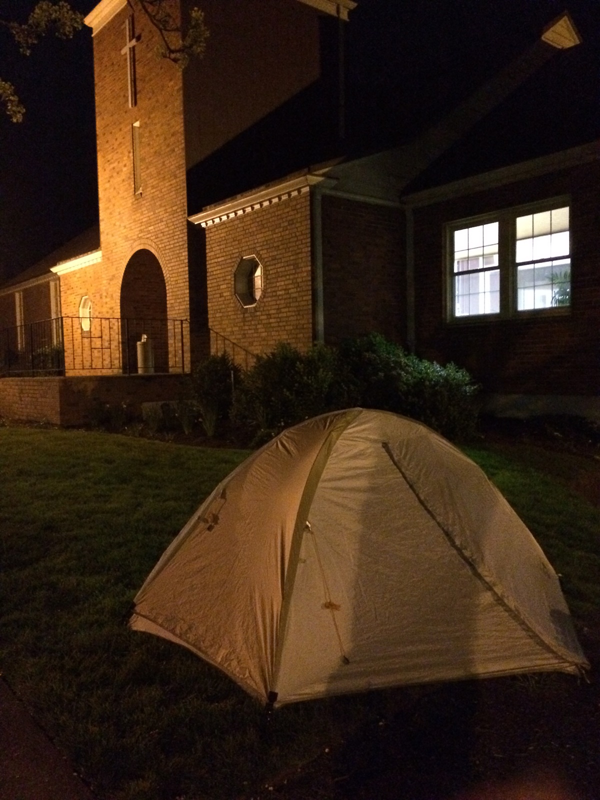 McMinnville Cooperative Ministries invited church members and supporters to camp out in a "holy tent" event on March 30-31. The church then met a March 31 deadline by the city of McMinnville, Oregon, to no longer have homeless people sleeping in tents on church property. Photo courtesy McMinnville Cooperative Ministries