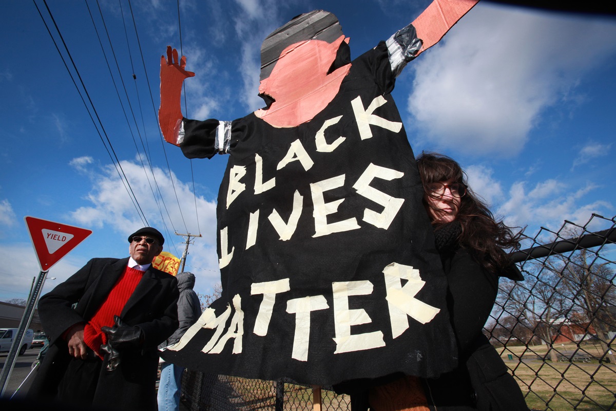 Marie Campbell holds a sign reading Black Lives Matter at a 2015 demonstration in Nashville, Tenn. Photo by Kathleen Barry, United Methodist Communications.