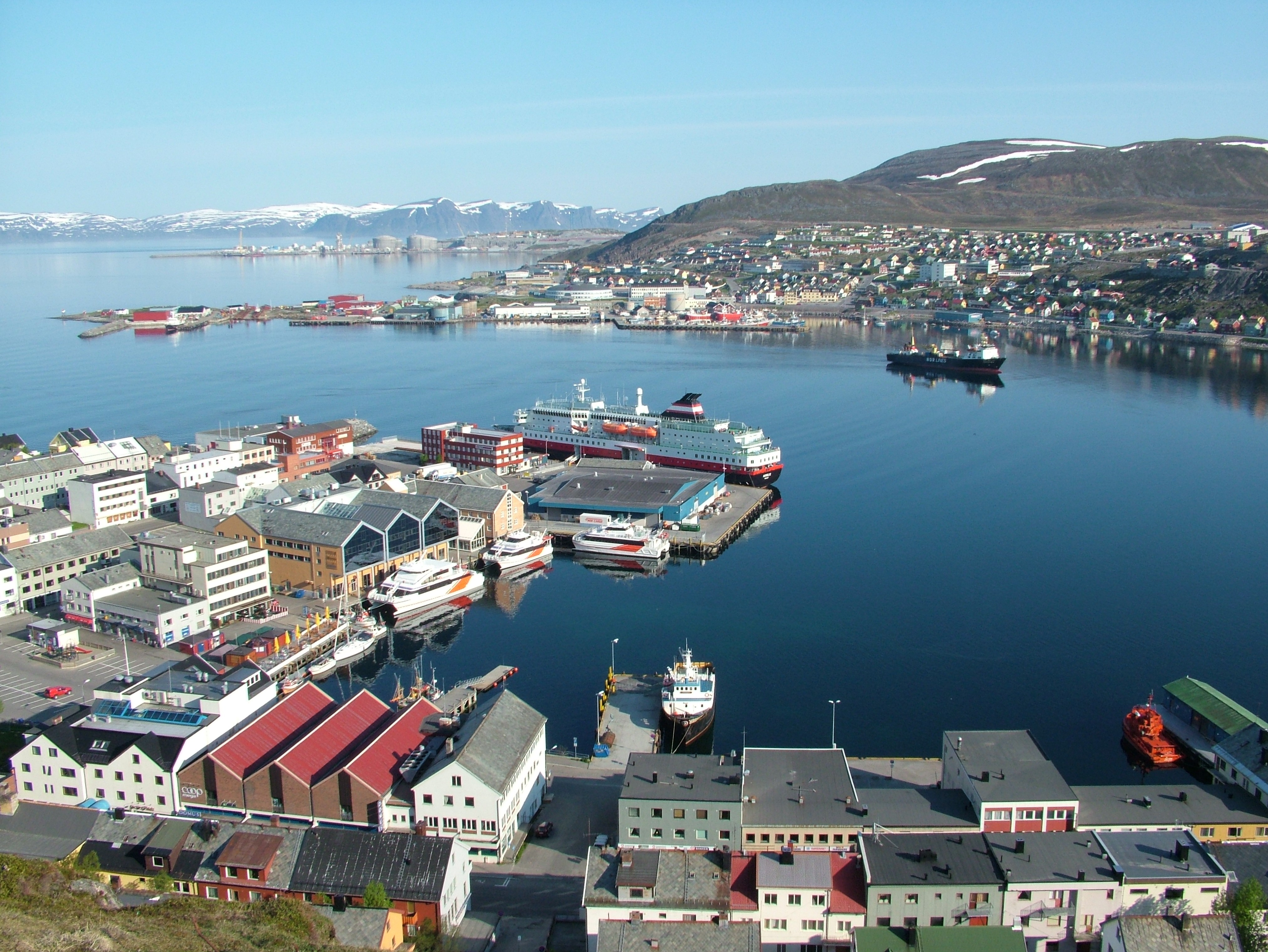 Hammerfest, Norway, north of the Arctic Circle, is home to some 10,000 people. Photo by Clemens Franz, Wikimedia Commons