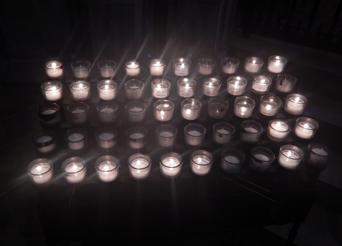 United Methodist leaders call for prayer after Brussels attacks.