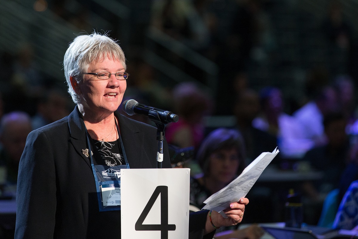 Holly Neal of the Tennessee Conference helps deliver the laity address during the 2016 United Methodist General Conference in Portland, Ore. Photo by Mike DuBose, UMNS