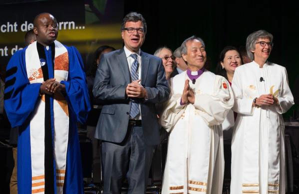 Thomas Kemper, second from left, top executive, United Methodist Global Ministries, was among the church leaders celebrating the commissioning of new missionaries May 19 at General Conference 2016 in Portland, Ore. He was in the Istanbul airport during the recent attack. Photo by Mike DuBose, United Methodist Communications.