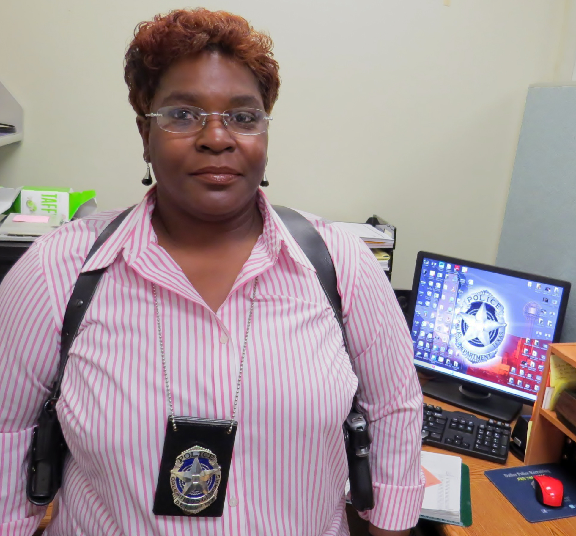 The Rev. Doris Smith is a full-time Dallas police detective, assigned to the traffic division, where she investigates hit-and-run cases and others involving vehicles. On Sundays, and once or twice during the week, she’s at Warren Chapel United Methodist Church, in Terrell, Texas, where she’s part-time pastor. Photo by Sam Hodges, UMNS.