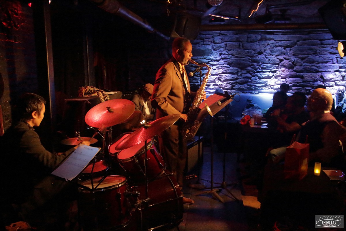 The Rev. Nat Dixon plays at Manhattan’s West End Lounge, during an Oct. 22 release party for his new CD “Made in New York: Nat Dixon & Friends.” Dixon is pastor of St. Stephen’s United Methodist Church in the Bronix, N.Y. Photo by Edmar Flores, Third Eye Photography.