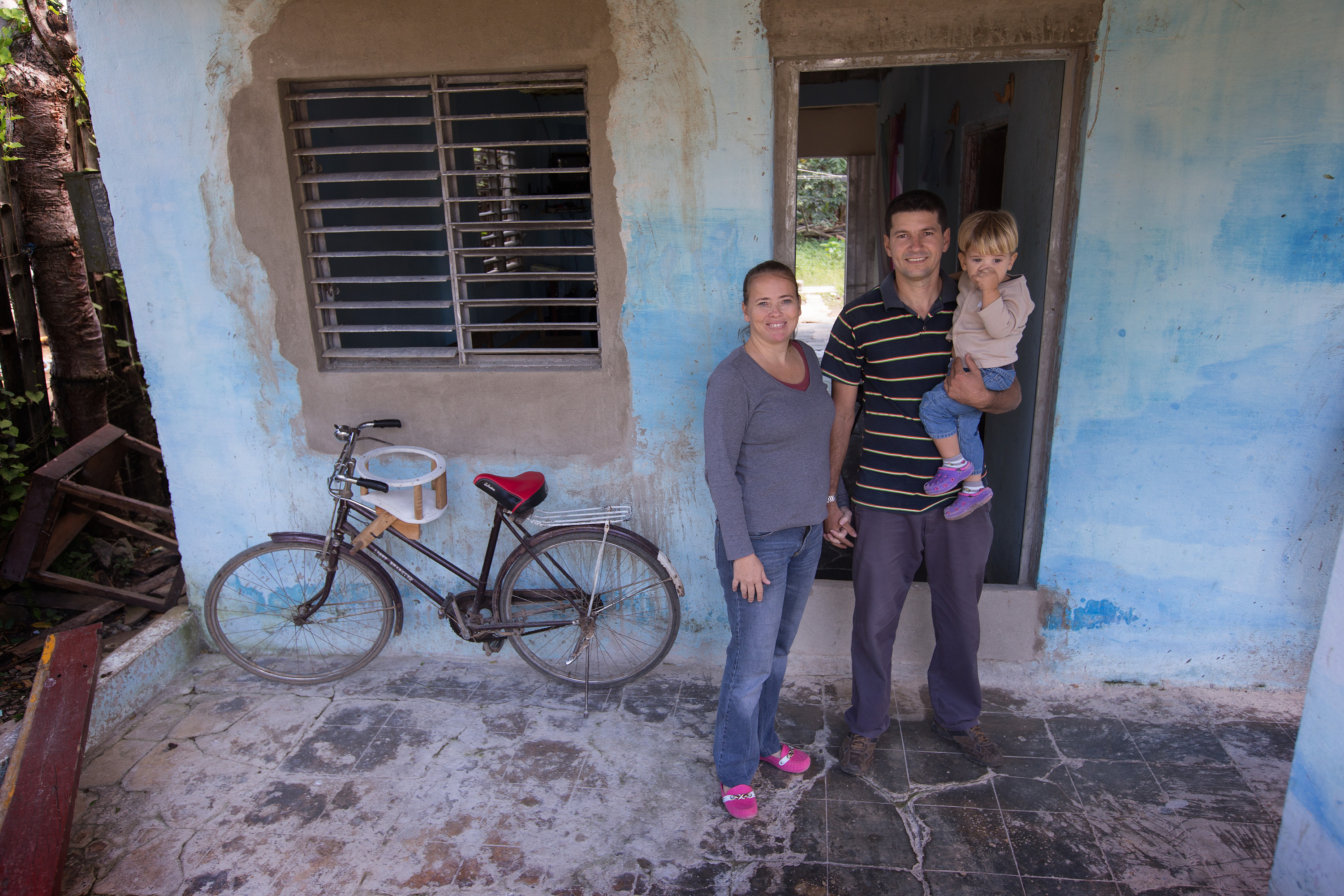 Pastor Ricardo Rivero and his wife Ana Maria Torres, along with their son Ricardo David, are starting a Methodist Mission in Placetas, Cuba. Rivero, a former mason, has been making repairs to the home, which will also serve as a worship space. 