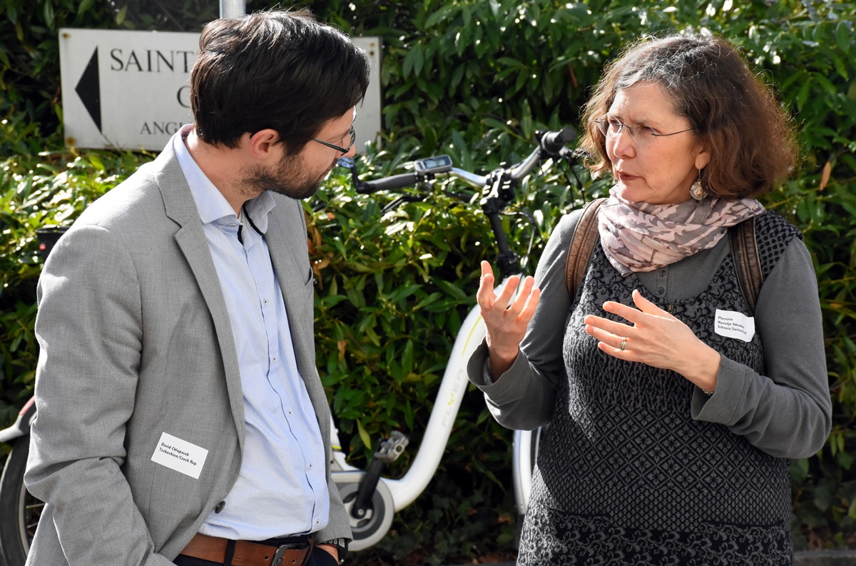 David Chlupacek, left, from the Czech Republic, speaks with the Rev. Marietjie Odendaal, from Switzerland, during the 2017 Central Conference of Central and Southern Europe. The quadrennial gathering drew 110 people to Zurich from more than 20 countries in Europe, North America and North Africa. Photo by Üllas Tankler, Global Ministries.