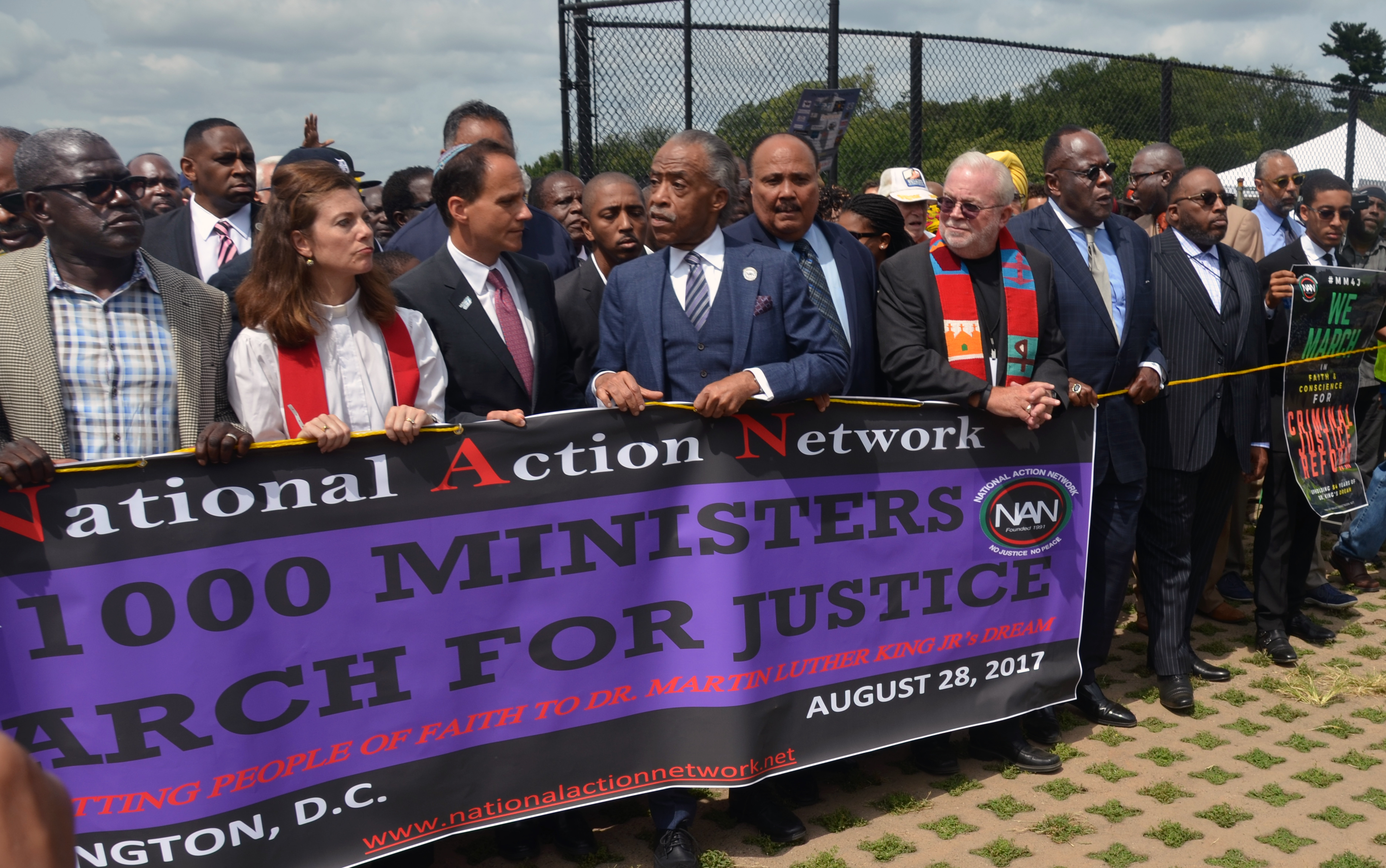 United Methodist clergy, from bishops to local pastors, were among more than 3,000 ministers gathered in the shadow of the Martin Luther King Jr. Memorial in Washington on Aug. 28 for the “Ministers March for Justice.” Marchers walked down Pennsylvania Avenue to the Department of Justice building. Photo by Erik Alsgaard, UMNS.