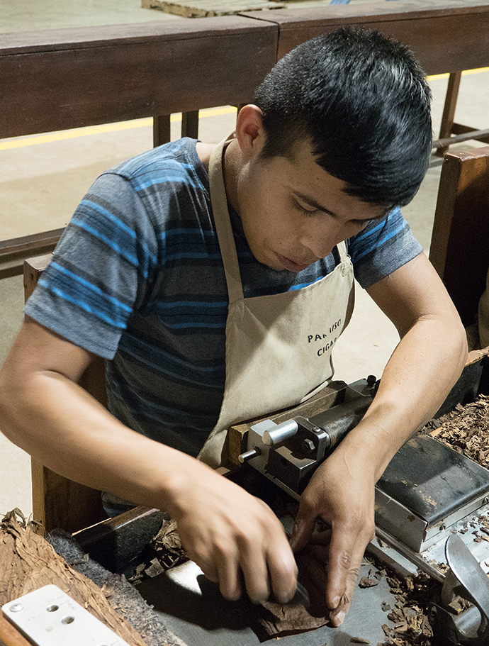Fine cigars are rolled by hand. Photo by Kathy L. Gilbert, UMNS.
