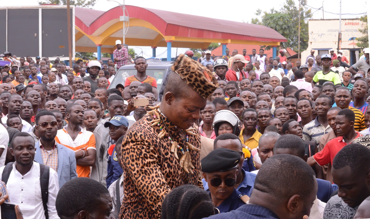 Prosper Tunda greets supporters after being elected governor of the Maniema province on March 28. Tunda, a member of Bethlehem United Methodist Church in Tokolote, is the first United Methodist governor since the Congo became independent in 1960. Photo by Chadrack Londe Tambwe, UMNS.