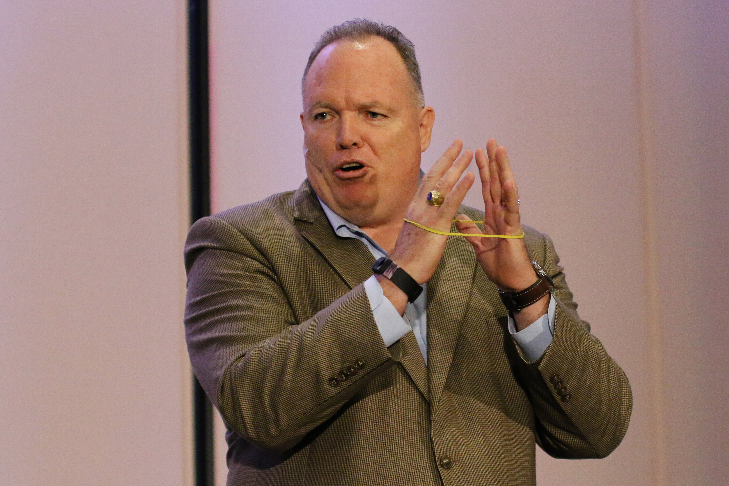 Evangelical group plans for 'new day' in church