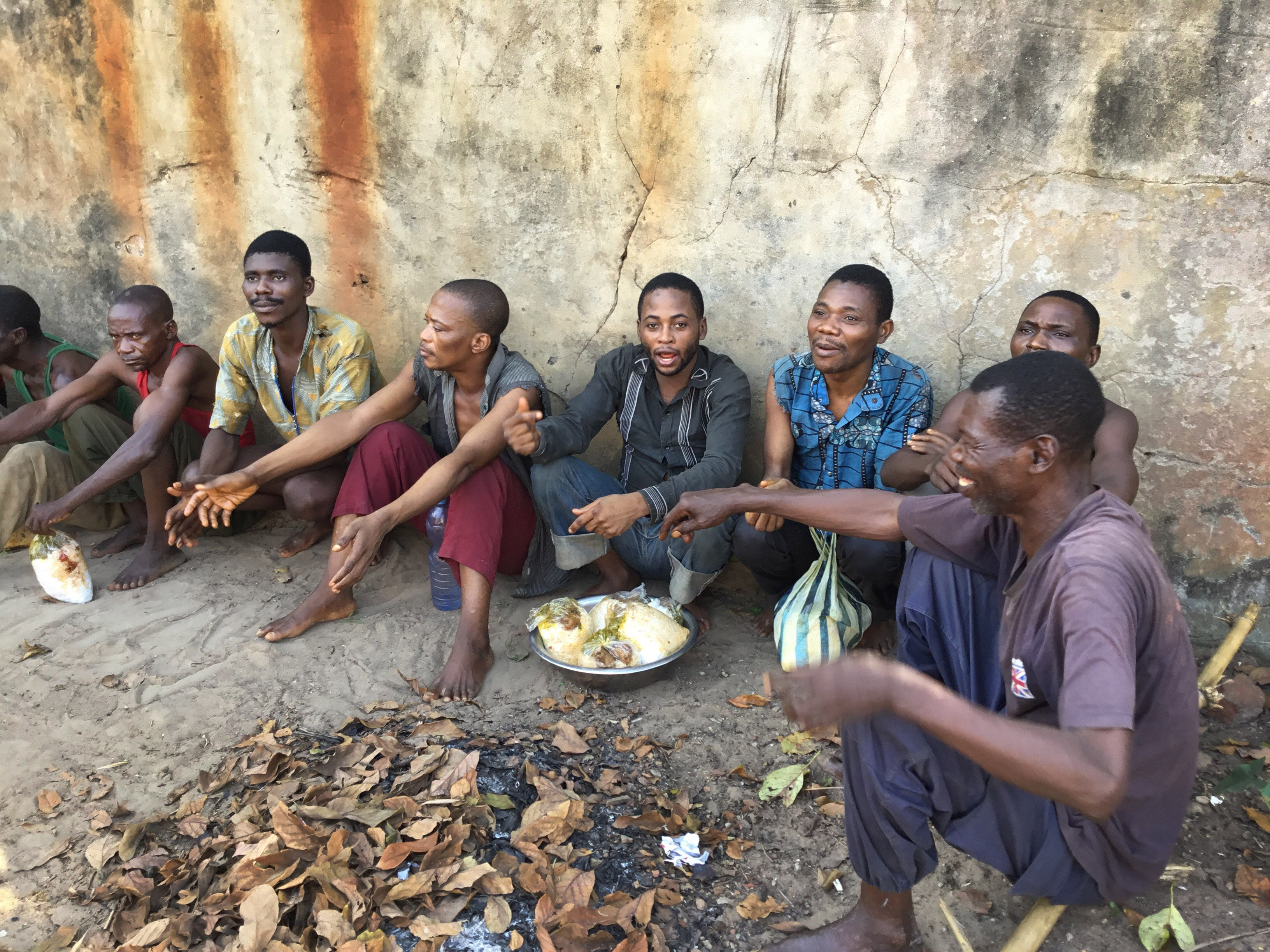 More than 130 prisoners enjoyed a special meal prepared by members of The United Methodist Church of Southern Lodja, Congo. Photo by François Omanyondo Djonga, UMNS.