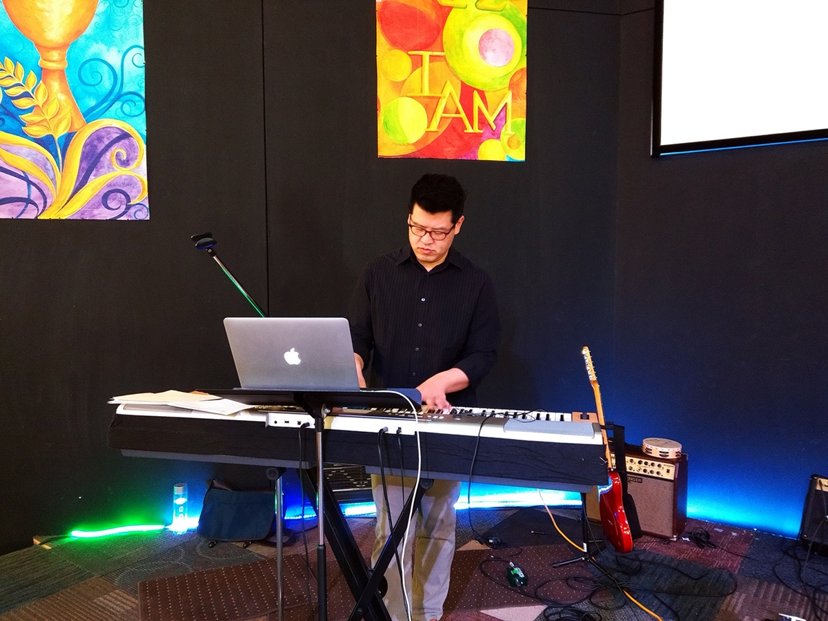 Pastor Sootaek Woo
