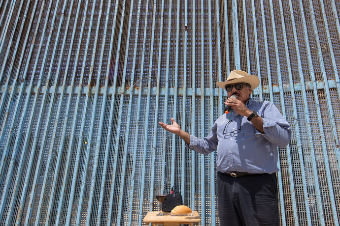 parishioners of the Border Church in Tijuana, Mexico, to the Communion table. Photo by Mike DuBose, UMNS.