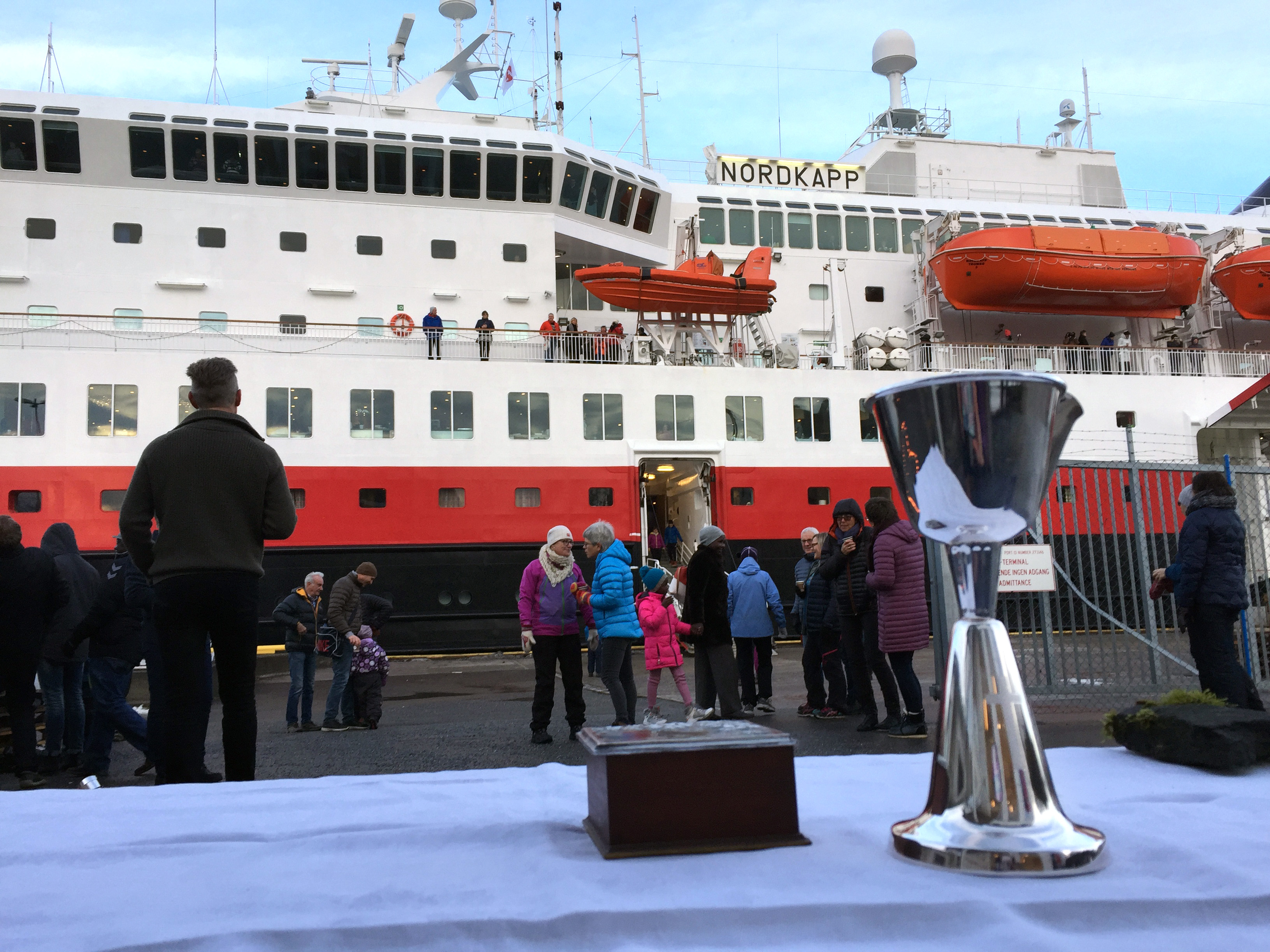 Communion is prepared to be shared with church members and ferry passengers. Photo by Lise Løvland.
