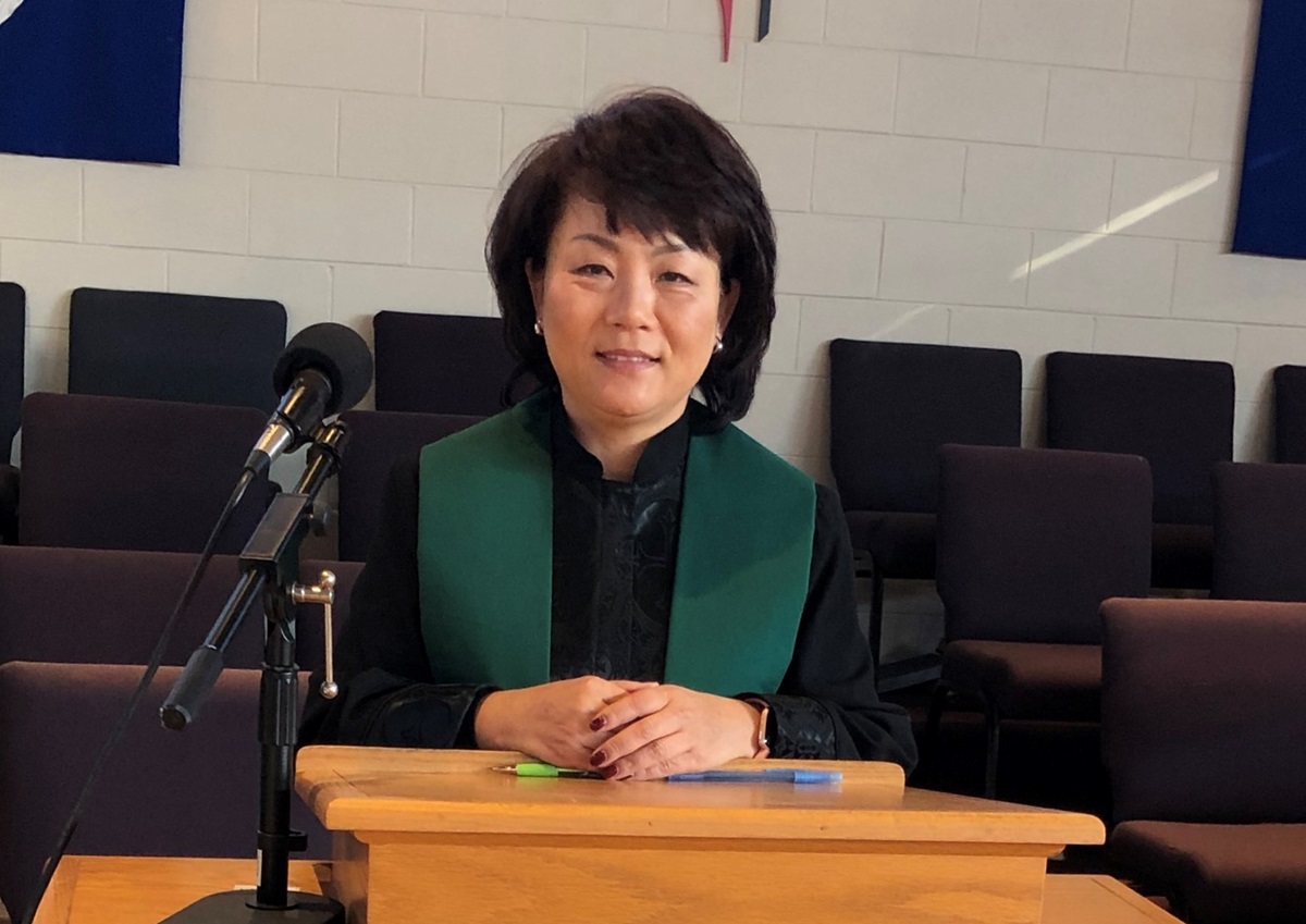 시카고 잉글우드-러스트 교회의 담임, 그레이스오 목사. 사진 제공 Englewood-Rust UMC 시카고 잉글우드-러스트 교회의 담임, 그레이스오 목사. 사진 제공 Englewood-Rust UMC