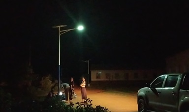 Students with Engineers Without Borders USA observe solar lights during a night tour at Nyadire Mission in Zimbabwe. Photo courtesy of Chenayi Kumuterera. Students with Engineers Without Borders USA observe solar lights during a night tour at Nyadire Mission in Zimbabwe. Photo courtesy of Chenayi Kumuterera.