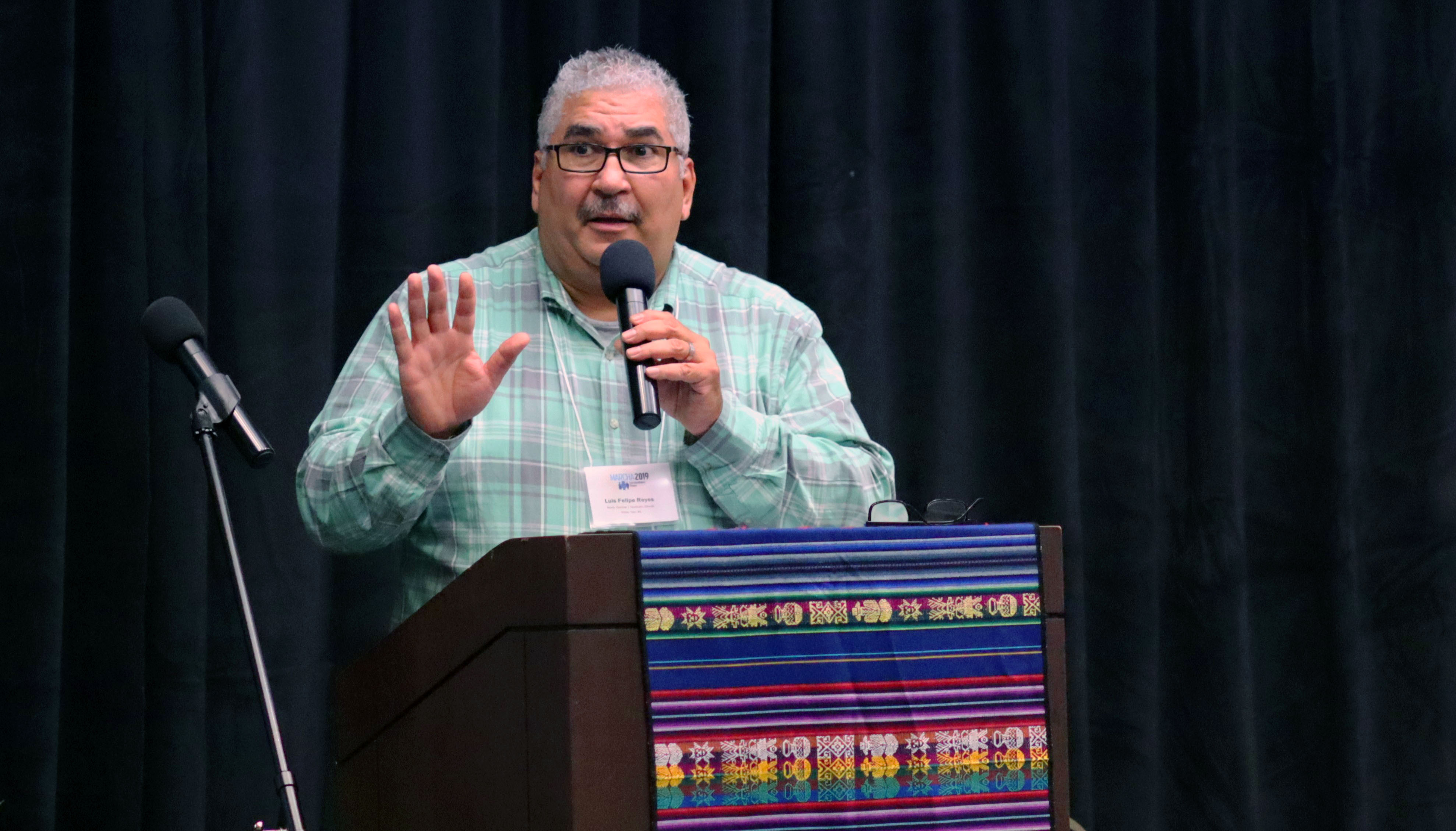 Rev. Luis Felipe Reyes, Pastor principal de la Primera Iglesia Metodista Unida de Lambard en Illinois. Foto: Michelle Maldonado, UMCOM.