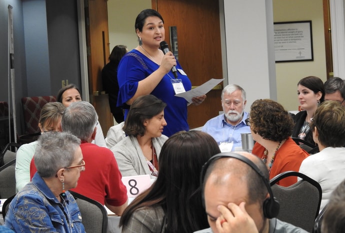 Abby Gutierrez, a staff member for San Antonion Region Justice For Our Neighbors, speaks at the Sept. 20-21 Border Convocation. The San Antonio gathering brought together Methodists from the U.S. and Mexico to talk about humanitarian and advocacy response to U.S. immigration policies. Photo by Sam Hodges, UM News.