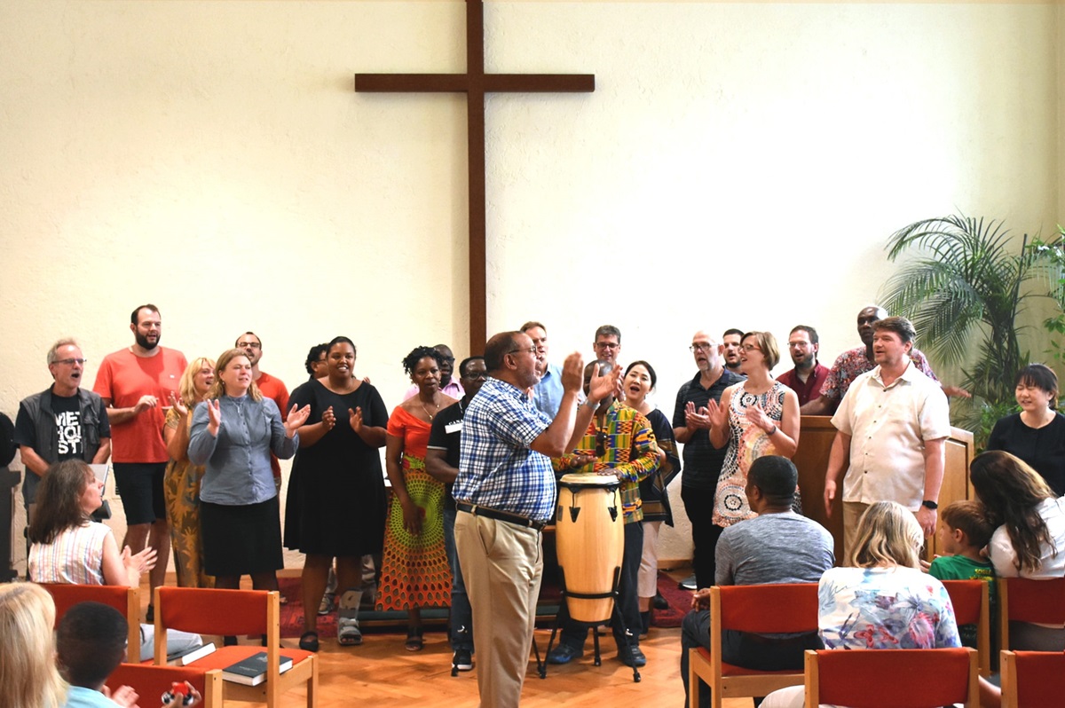 Participants sing during worship at a United Methodist Board of Global Ministries’ pilot project aimed at providing training for pastors and laity who are leading congregations impacted by migration. The session was held Aug. 22-30 at The United Methodist Church of Germany Educational and Training Center in Stuttgart, Germany. Photo by Üllas Tankler, Board of Global Ministries. Participants sing during worship at a United Methodist Board of Global Ministries’ pilot project aimed at providing training for pastors and laity who are leading congregations impacted by migration. The session was held Aug. 22-30 at The United Methodist Church of Germany Educational and Training Center in Stuttgart, Germany. Photo by Üllas Tankler, Board of Global Ministries.