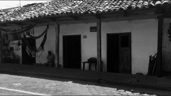 A pulperia (mercearia rural) em Valle de Angeles, Honduras. Foto: Osias Segura-Guzmán 