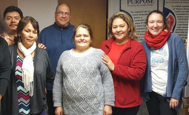 Participantes del grupo focal de habla hispana celebrado en la Iglesia Metodista Unida de Humboldt Park en la ciudad de Chicago. Foto cortesía de Teresa Faust, UMCOM.
