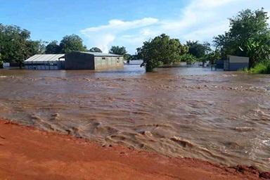 Floodwater from Cyclone Eloise covers much of the ground in Buzi, Mozambique. Four cyclones have hit the country in less than two years. Photo by Eurico Gustavo, UM News. Floodwater from Cyclone Eloise covers much of the ground in Buzi, Mozambique. Four cyclones have hit the country in less than two years. Photo by Eurico Gustavo, UM News.