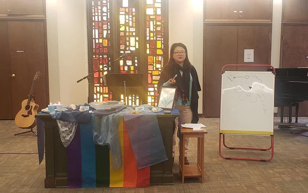 2019년 11월 15일, 북일리노이연회의 <열린감리교인들> 모임에서 황 교수가 강의를 하고 있다. 사진 출처, 황희성 교수 페이스북. 