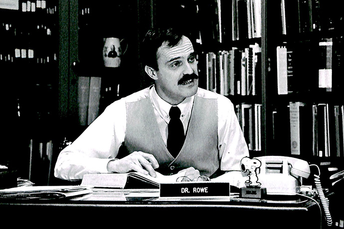 The Rev. Kenneth Rowe works in the library at Drew University in Madison, N.J., in this undated file photo. Rowe died Oct. 8. Photo courtesy of Drew University.