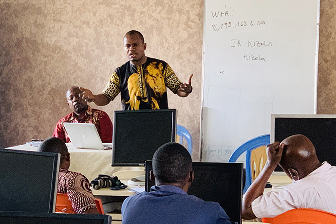 The Rev. César Lodiha Akoka leads a weekly meeting with the United Methodist Student Movement he initiated at the United Methodist Church University of John Wesley in Kinshasa, Congo. Photo by Alexandra Pierre, United Methodist Student Movement.