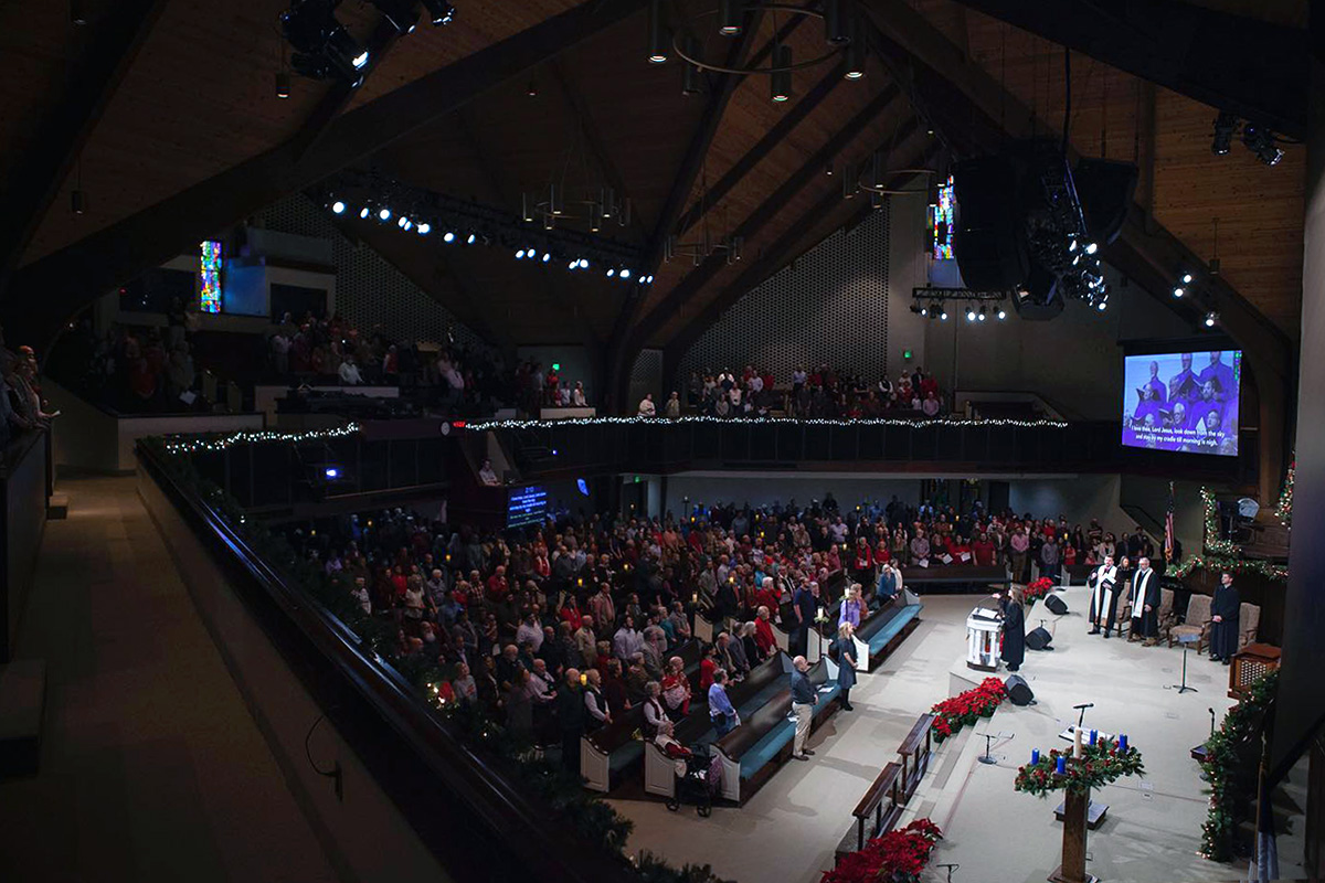 La Iglesia Metodista Unida Frazer Memorial, una megaiglesia en Montgomery, Alabama se encuentra entre las congregaciones en conversaciones para romper lazos con La Iglesia Metodista Unida. La congregación votó el 31 de enero para desafiliarse y unirse a la Iglesia Metodista Libre. Con un plan de separación en suspenso, un número cada vez mayor de congregaciones se van por su cuenta. Foto cortesía de Frazer Memorial.