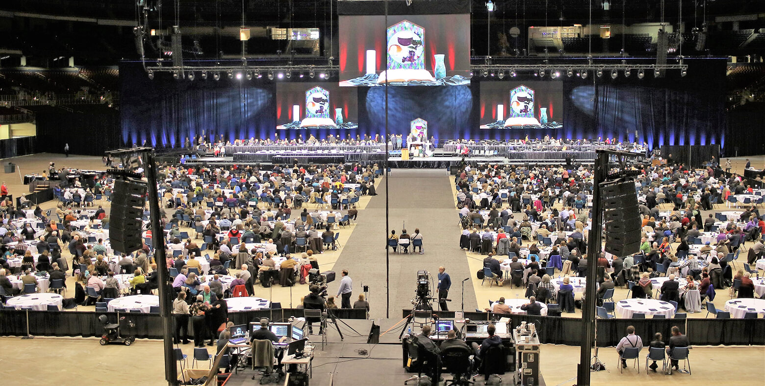 2019년 세인트루이스에서 열린 특별총회 광경. 2020년 미니애폴리스에서 열리기로 한 총회는 코로나19로 2차례 연기되었고, 코로나19의 여파로 비자 발급이 지연됨을 이유로 또 다시 2024년으로 연기했다. 사진, 김응선 목사, 연합감리교뉴스.
