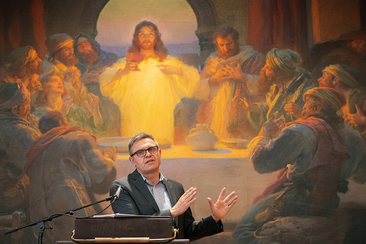 The Rev. Lev Shults brings a greeting to a combined worship service of Czech- and Russian-speaking congregations at Prague 2 United Methodist Church in Prague, Czech Republic. Shults leads Agapé United Methodist Church, the Russian-speaking congregation. Photo by Mike DuBose, UM News. 
