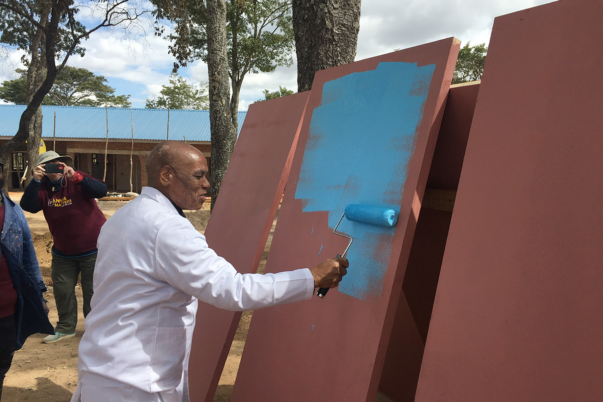 Bishop exhibits servant leadership at mission school - Vimarsana News